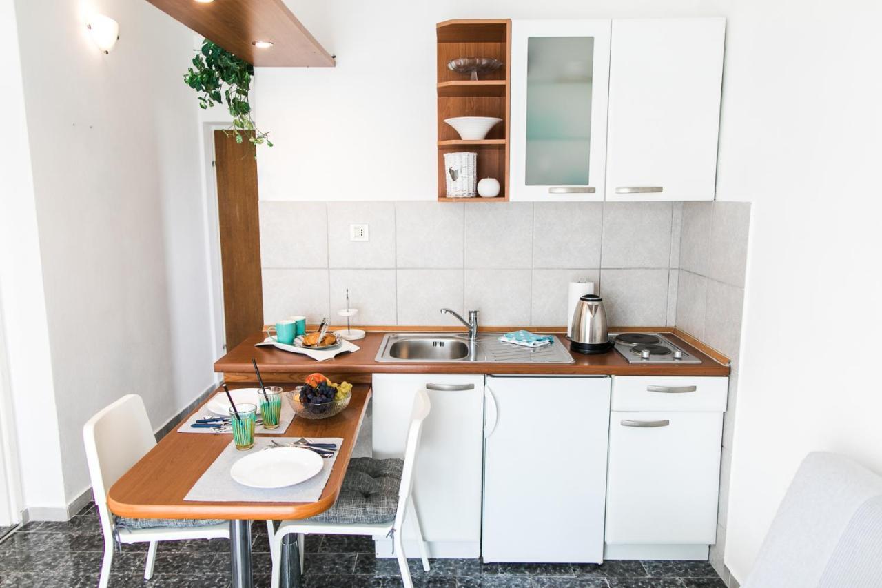 Apartmani Sanja Vodice Extérieur photo