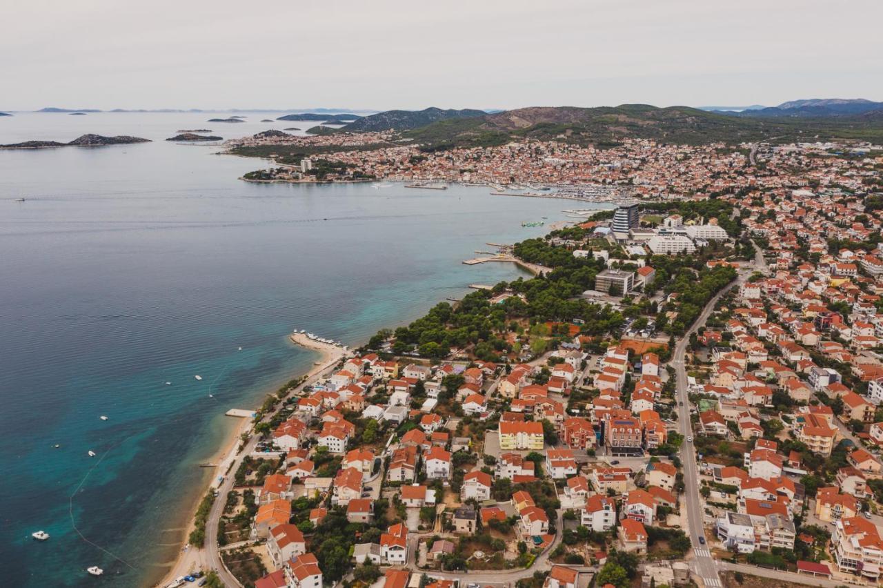Apartmani Sanja Vodice Extérieur photo